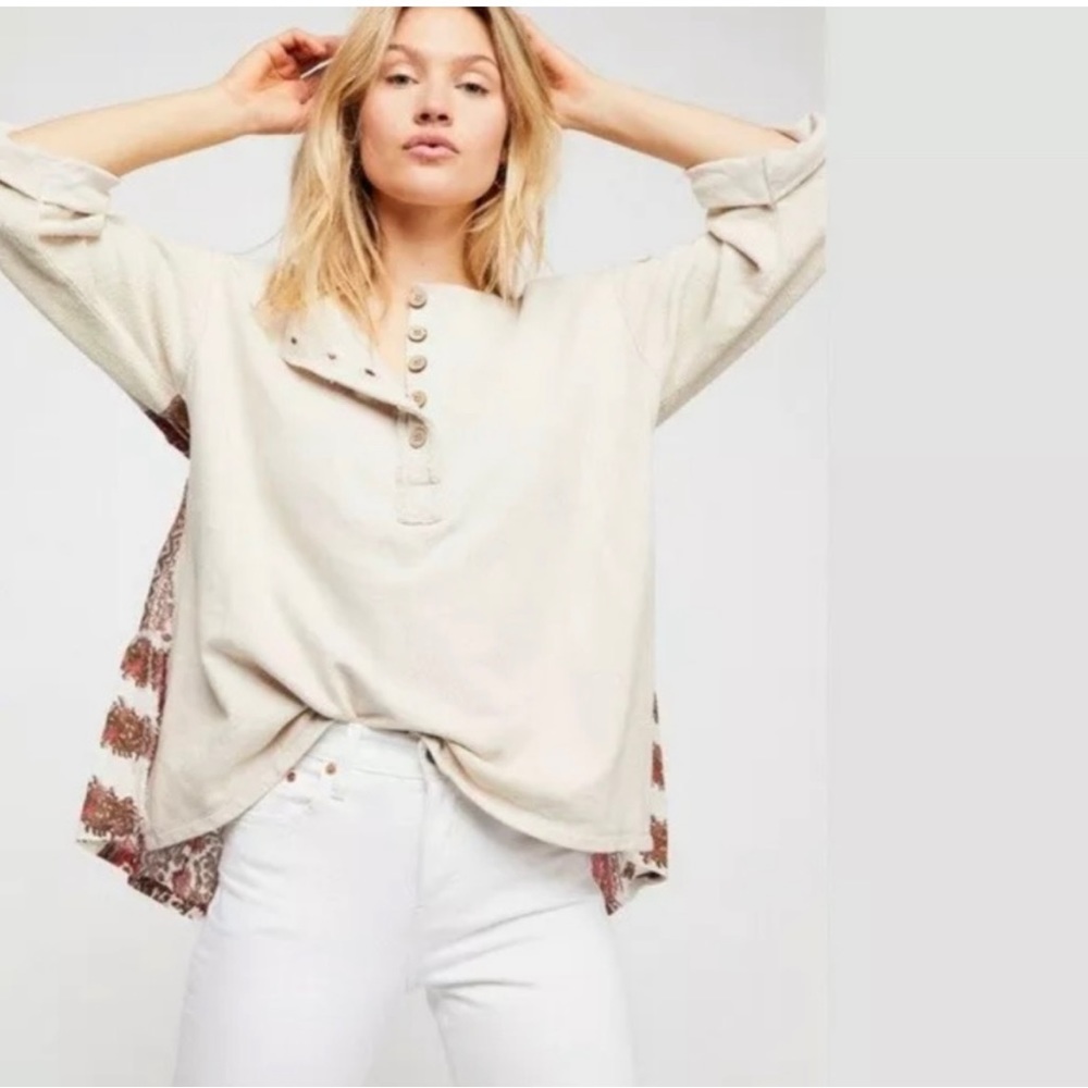 Free People Cool Baby Pullover size medium